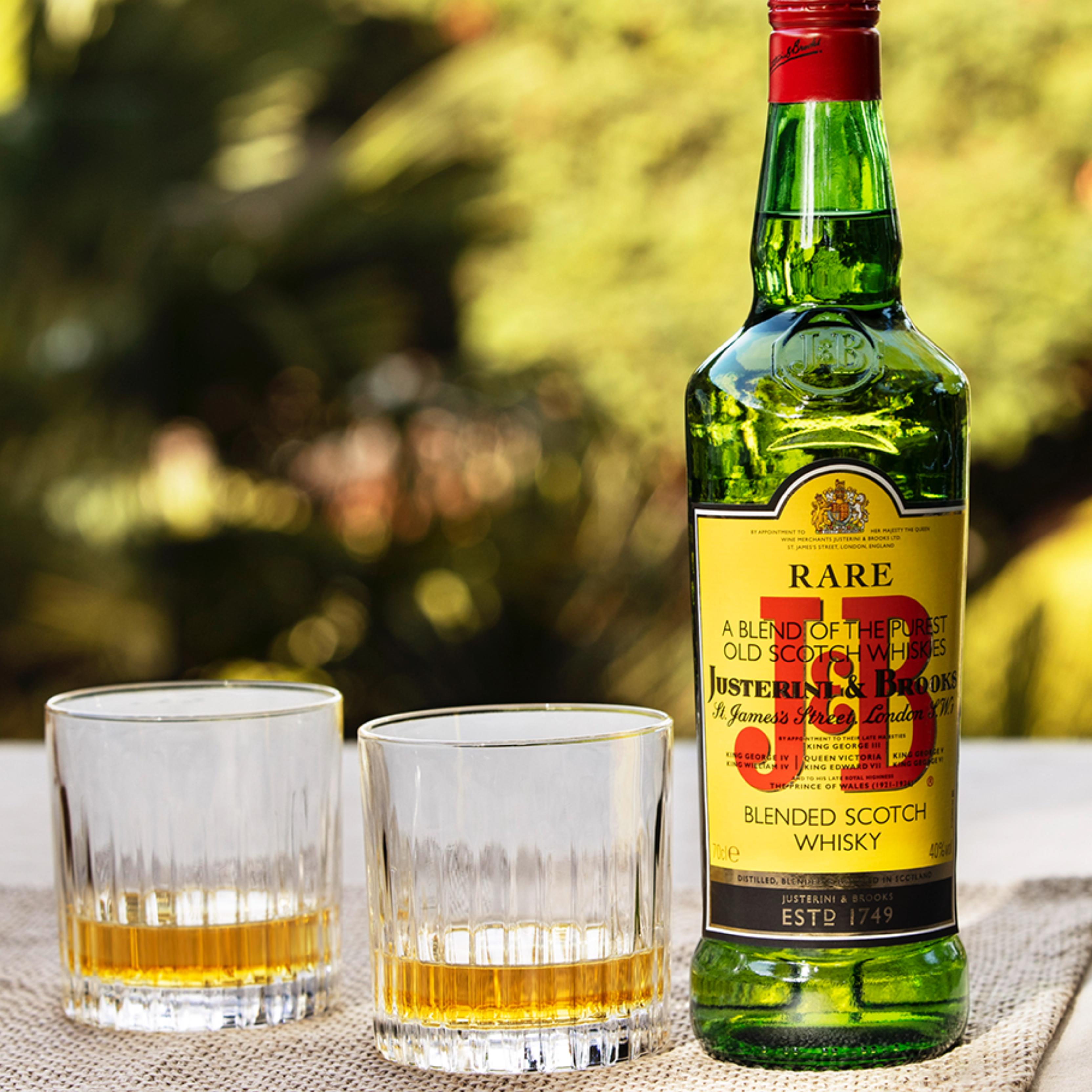 J&B Rare Blended Scotch Whiskey, 1L