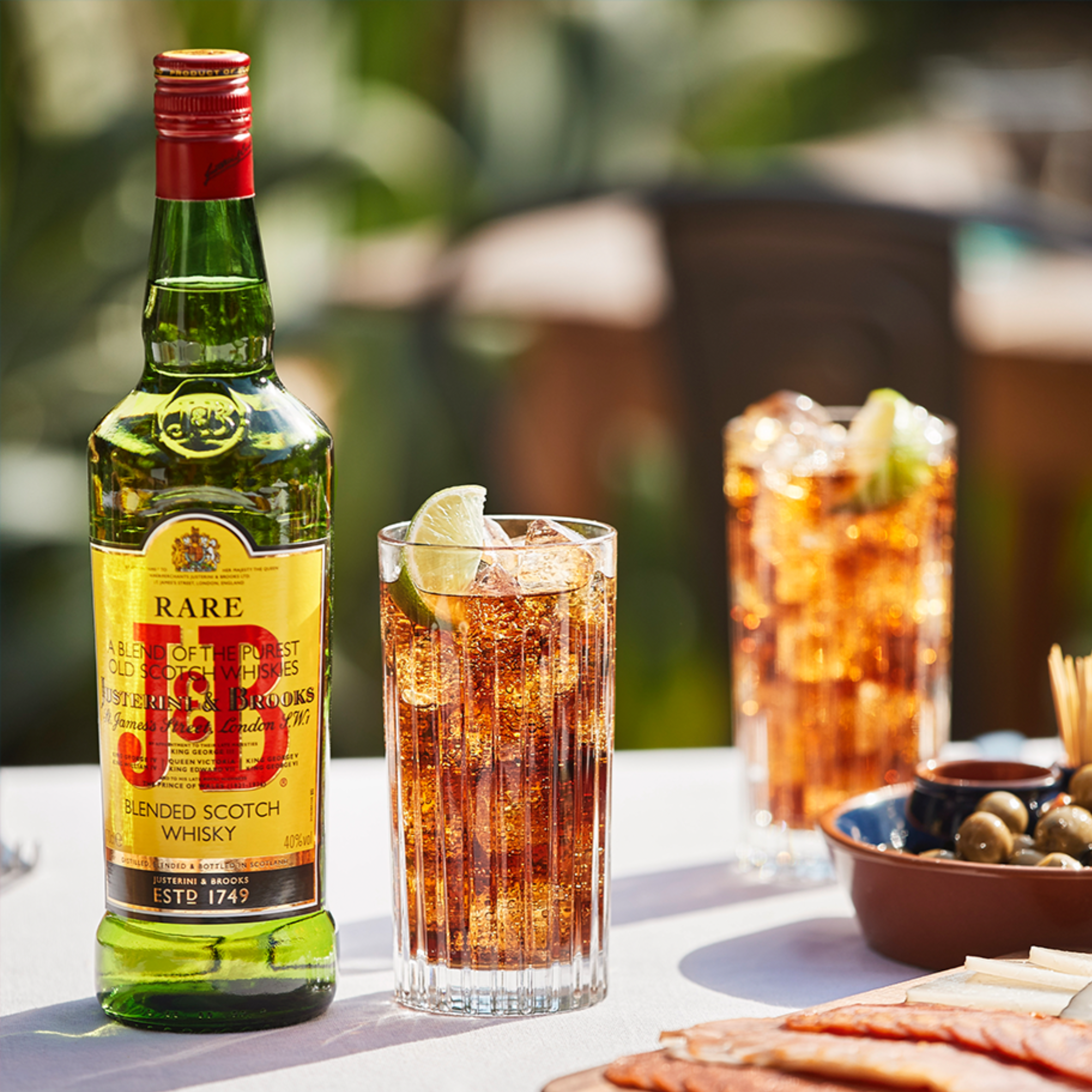 J&B Rare Blended Scotch Whiskey, 1L