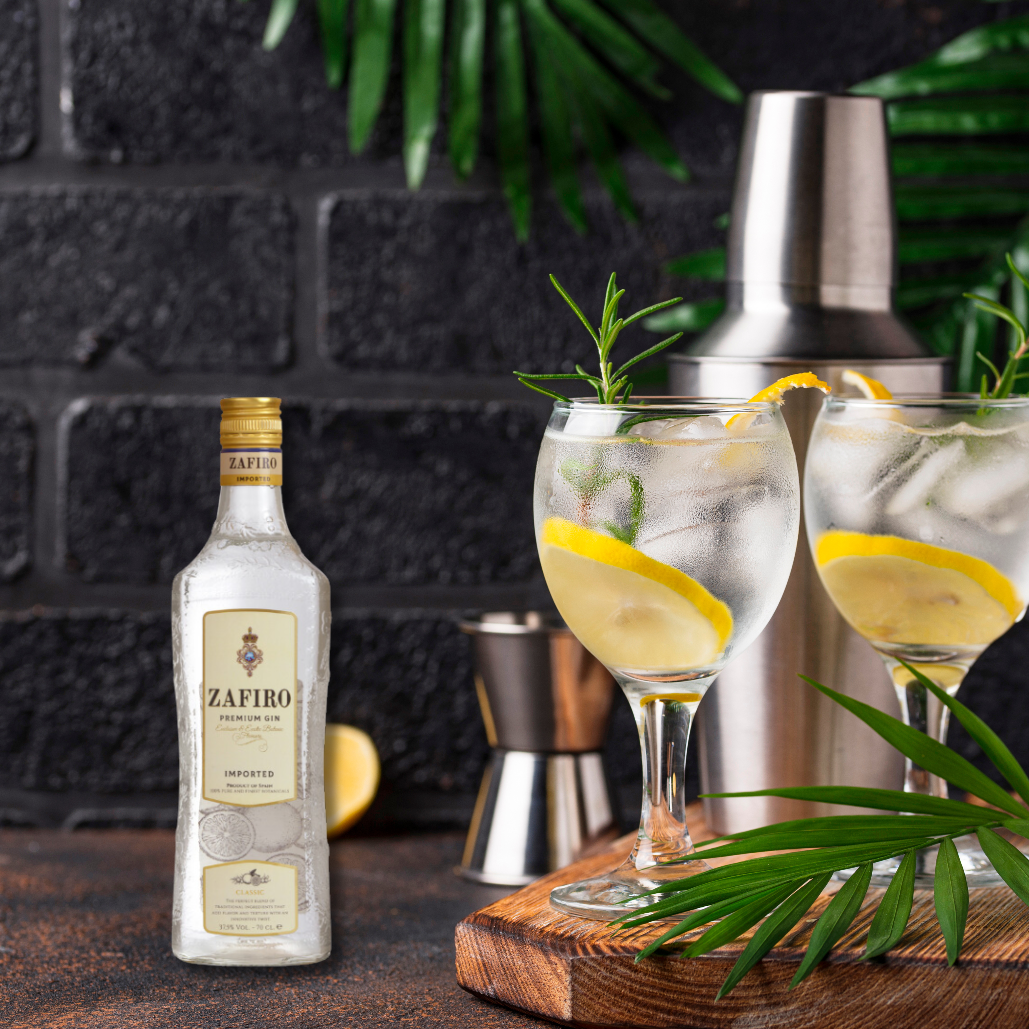 Zafiro Premium Gin, 700mL