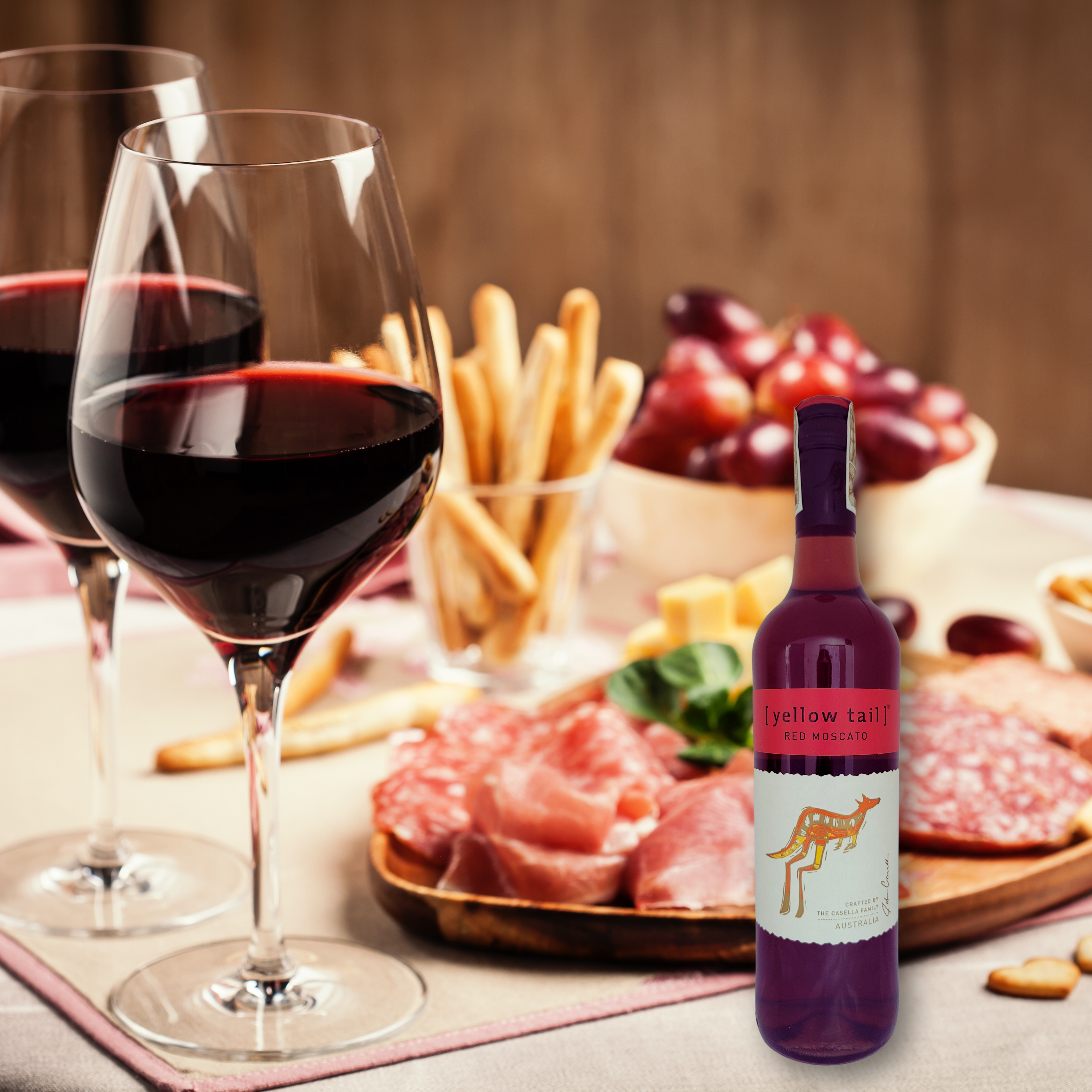 Yellow Tail Red Moscato NV