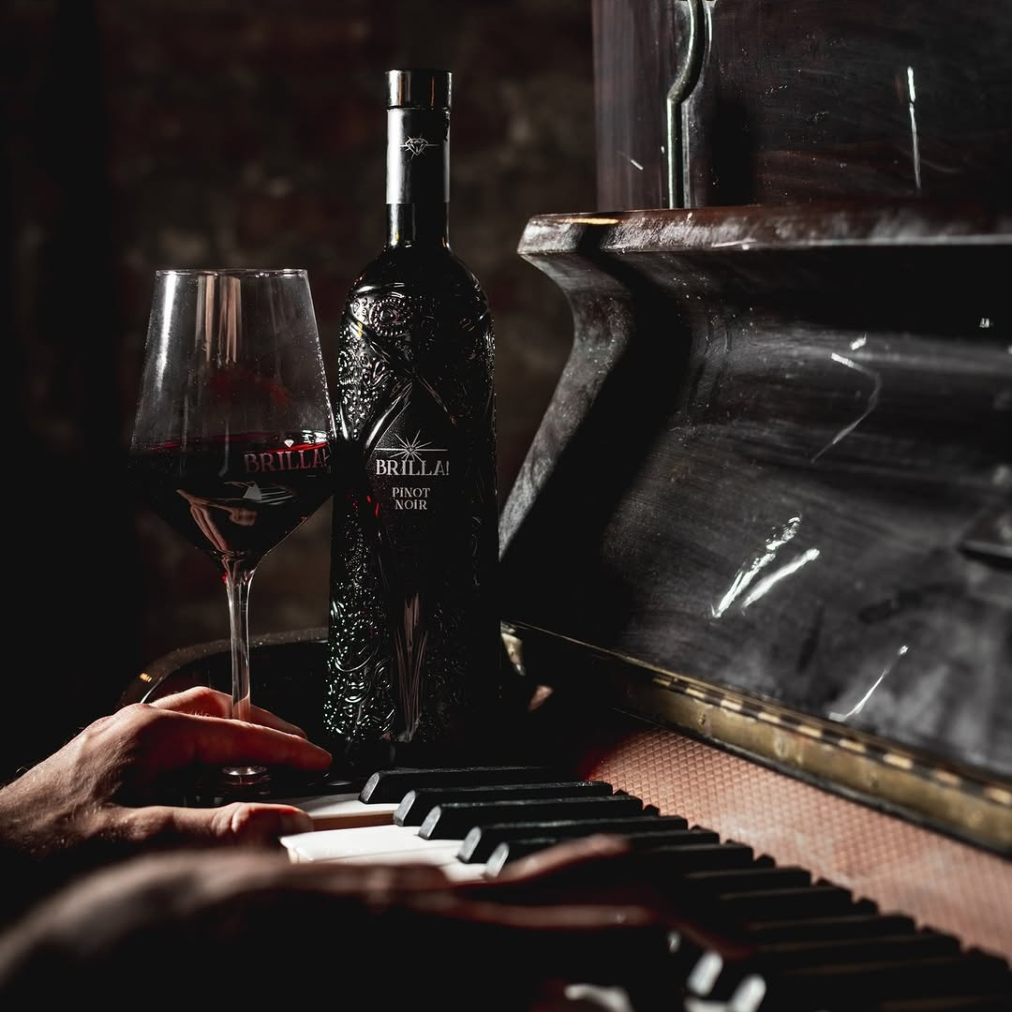 Brilla Pinot Nero Trevenezie IGT, 750mL