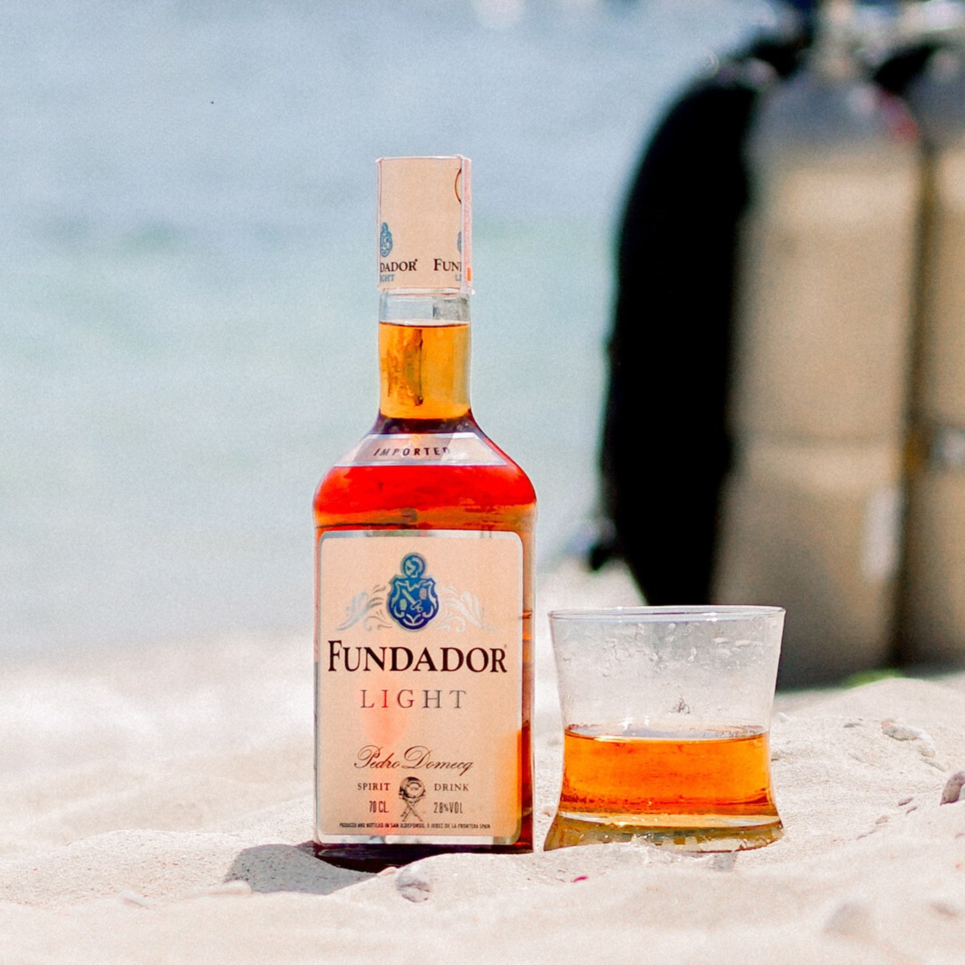 Fundador Light, 1L