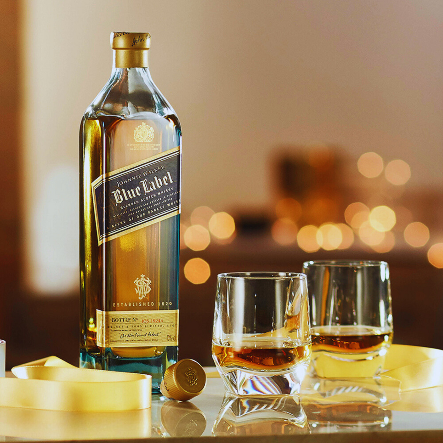 Johnnie Walker Blue Label, 750mL