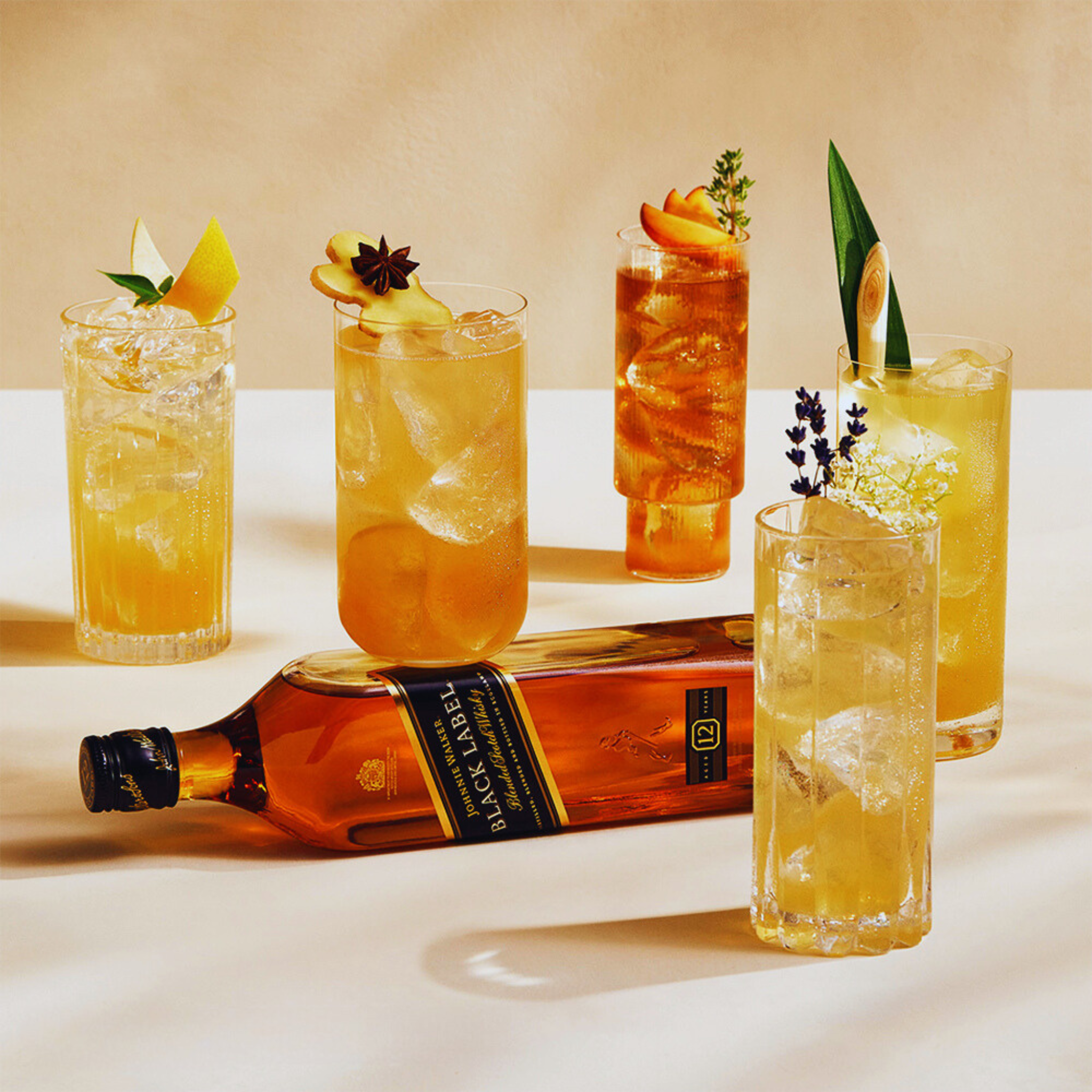 Johnnie Walker Black Label, 3L with Cradle