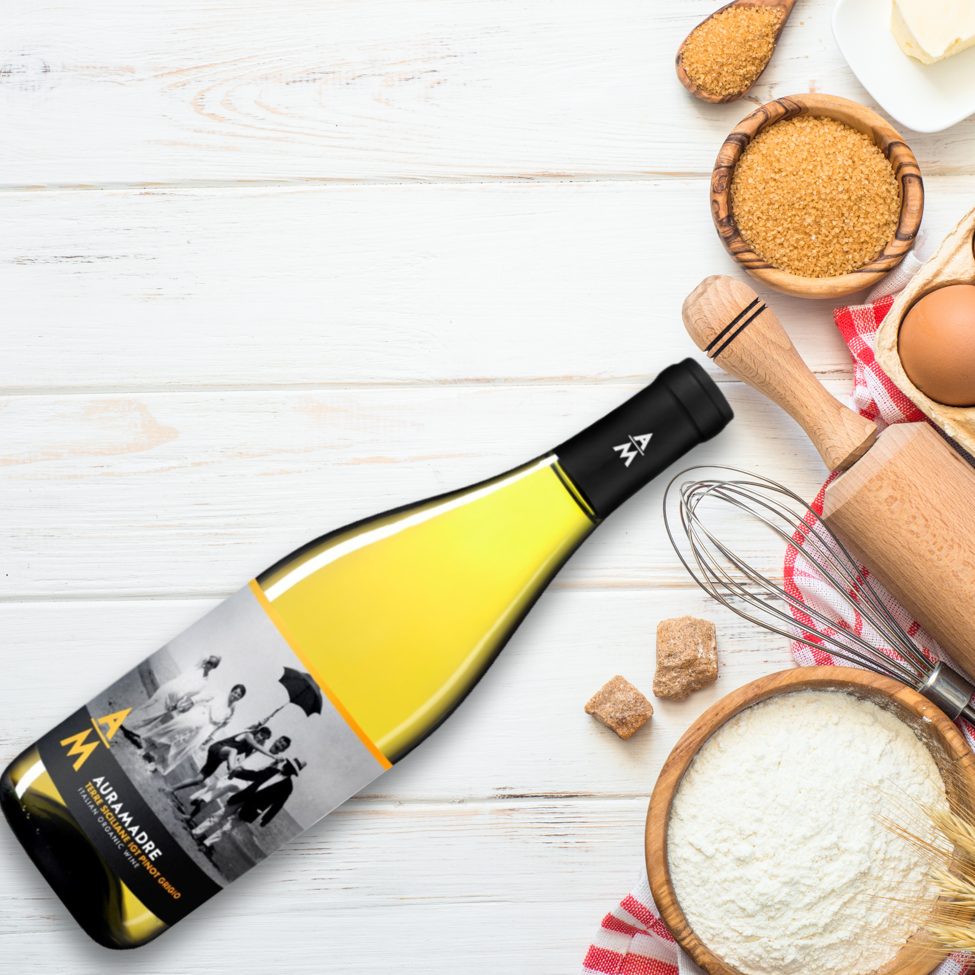 Auramadre Pinot Grigio Terre Siciliane IGT, 750mL