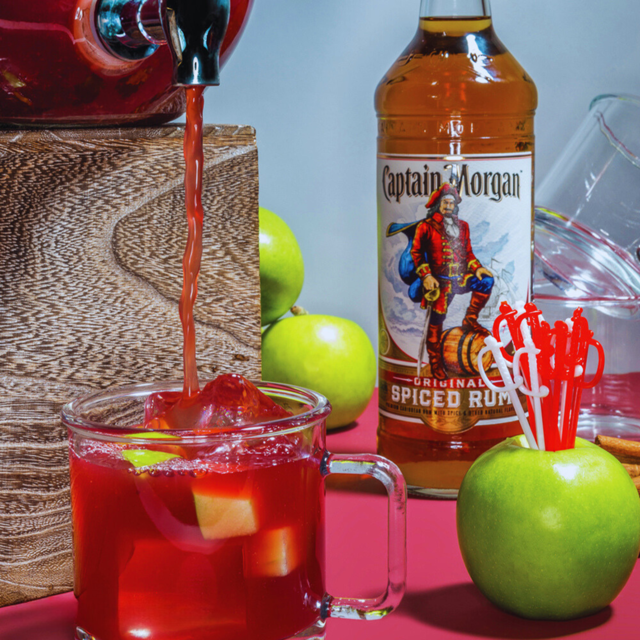Captain Morgan Spiced Rum, 750mL