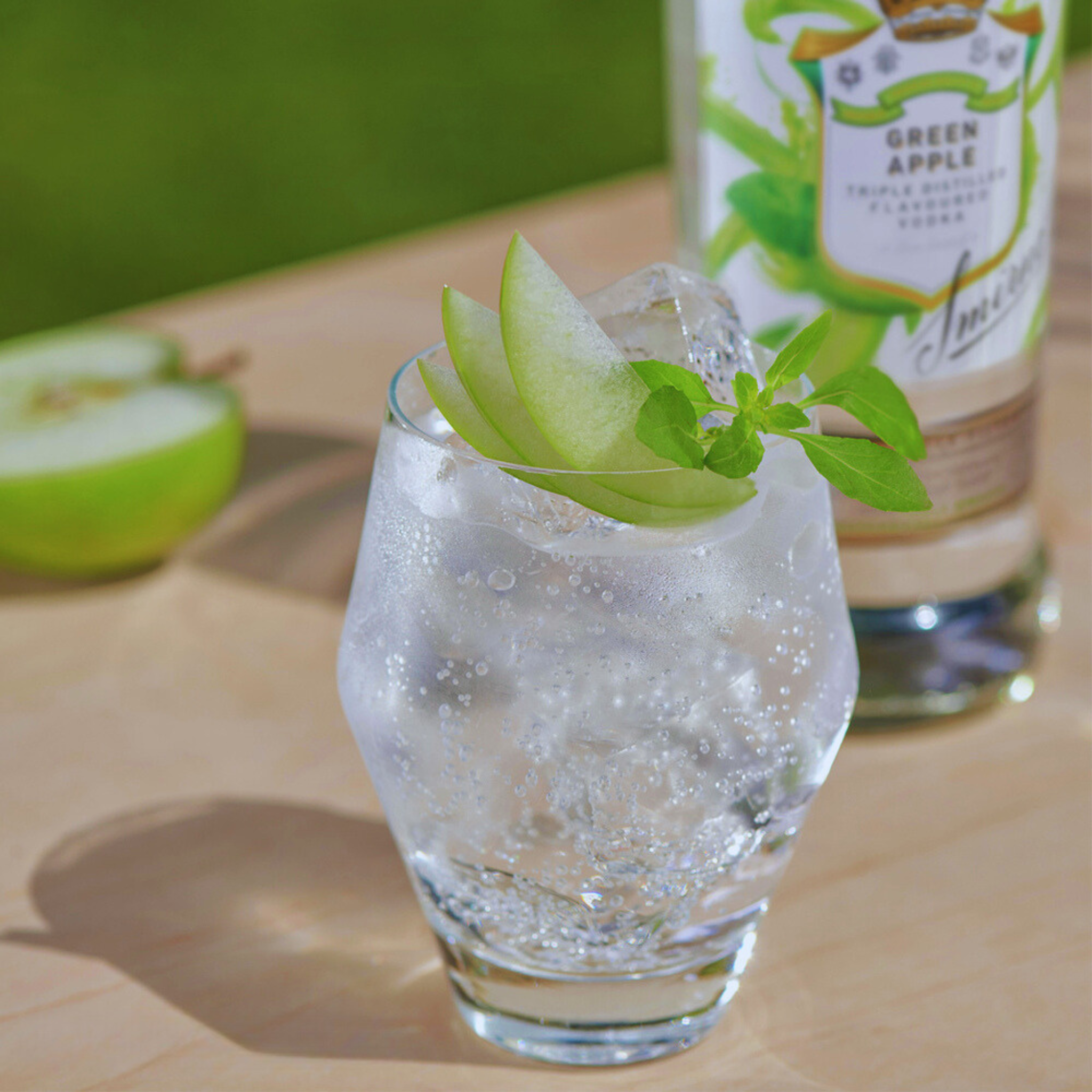 Smirnoff Green Apple Vodka, 700mL