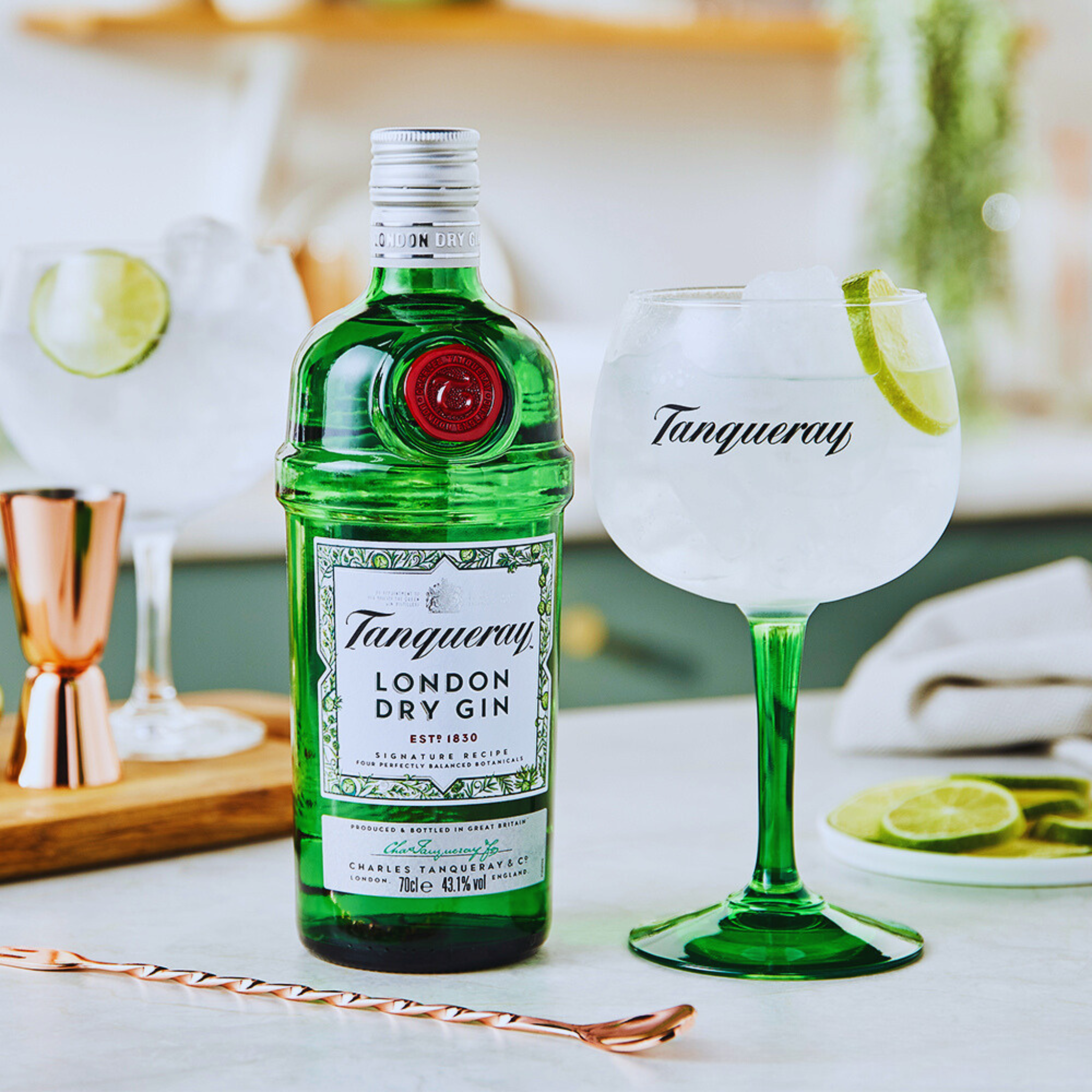 Tanqueray London Dry Gin, 750mL