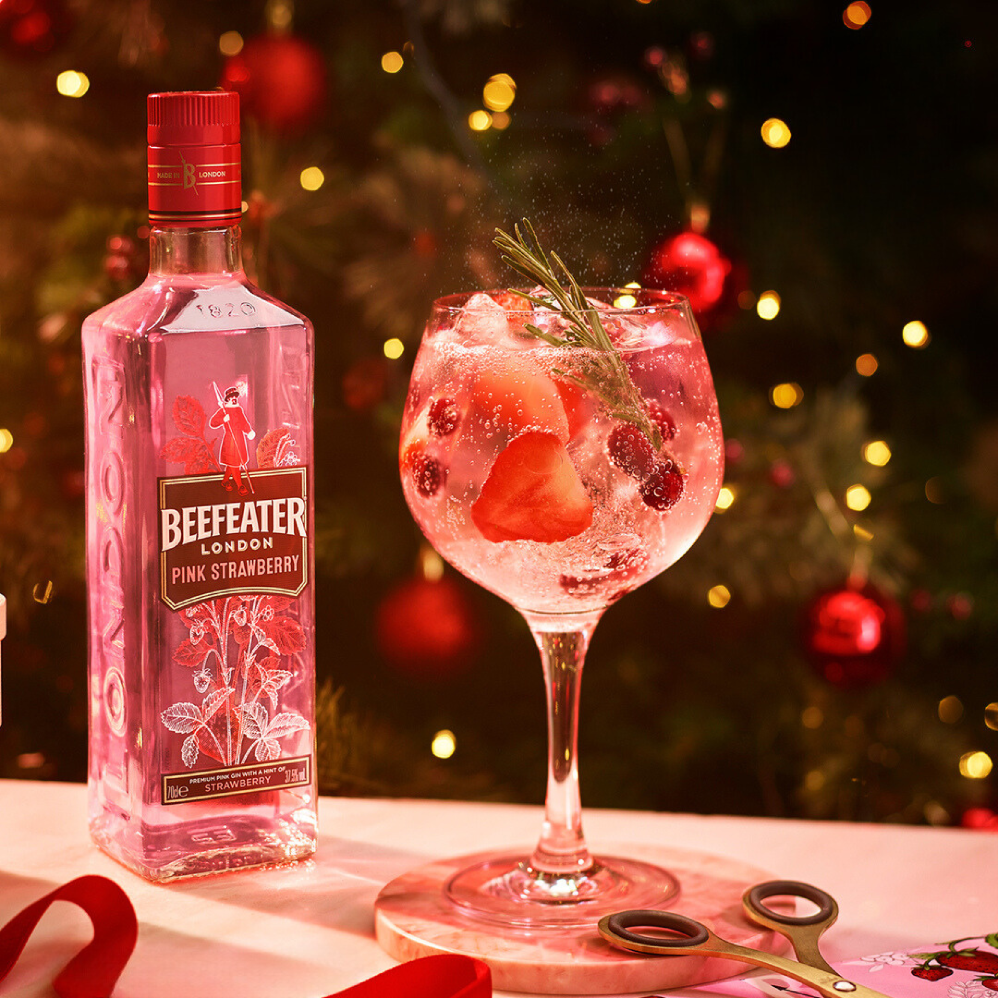 Beefeater London Pink Strawberry Gin, 700mL