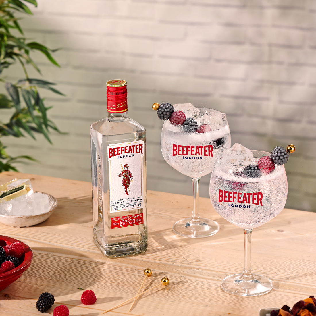 Beefeater London Dry Gin, 700mL